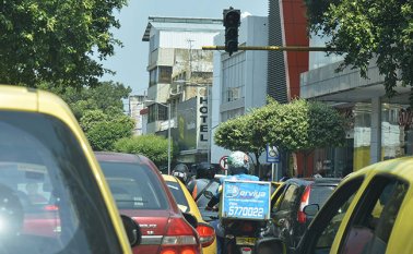 La firma de la concesión se realizó el martes por medio de un acto público en la Secretaría de Tránsito. Archivo La Opinión