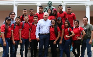 Estudiantes de la institución educativa Fray Manuel Álvarez. Cortesía