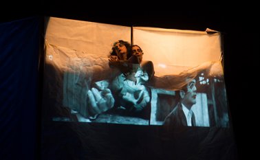 ‘Una mariposa se posó en tu hombro el día en que dijiste sí’, es la obra que el grupo VB Ingeniería Teatral presentará en los municipios del Catatumbo, del 24 al 27 de abril. Cortesía
