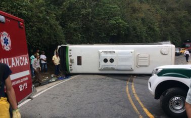 El accidente se registró a la altura del sector Alto de Sanín Villa. Cortesía