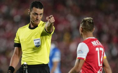 Colombia tendrá tres árbitros en el Mundial de Rusia. Habrá un central y dos asistentes, lo que según la comisión da fe del buen arbitraje colombiano. En la imagen, Wilmar Roldán Pérez, juez central. Archivo