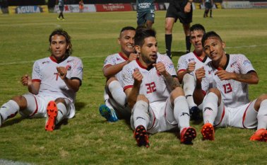El Cúcuta deportivo es el equipo más rendidor del campeonato de ascenso en el fútbol colombiano. Archivo