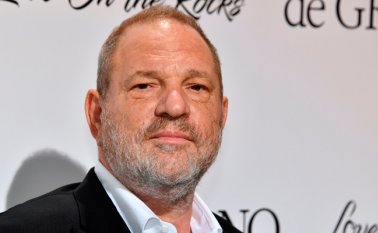 Más de un centenar de mujeres acusaron públicamente al otrora poderoso productor de cine y televisión Harvey Weinstein de acoso, agresión sexual o violación, dando nacimiento al movimiento #MeToo. AFP