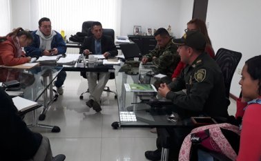 Un Consejo de Seguridad se cumplió en la Alcaldía de Pamplona para plantear estrategias que permitan controlar los hurtos a residencias. Roberto Ospino