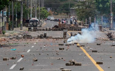 Estas manifestaciones ya han dejado varios muertos. Se habla de una cifra de 25 víctimas mortales.   AFP