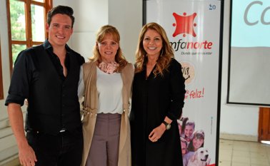 En la fotografía: Mateo Enrique Becerra Guzmán, Pilar Guzmán Lizarazo y Claudia Uribe Rangel. Cortesía