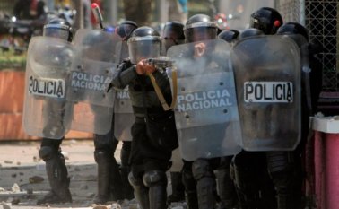 Las manifestaciones dejaron por lo menos 34 muertos.  Archivo AFP