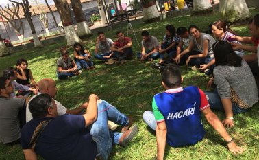 En el municipio de Hacarí se cumplieron jornadas de trabajo al aire libre en las que se debatió sobre el estado del sector cultural en el Catatumbo. Cortesía