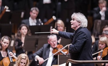 La agrupación también es dirigida de Simon Rattle. Planethugill.com