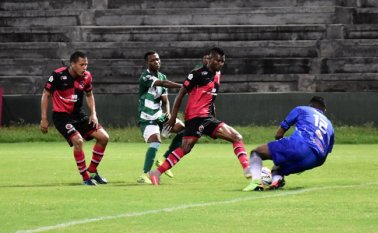 El técnico del Cúcuta, Lucas Pusineri, señaló que “fue un triunfo merecido".
Cristian Herrera