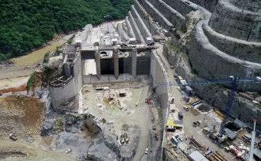 La situación está controlada, "por ahora no hay un peligro adicional al que se ha vivido. Sin embargo, siguen las alertas para evacuar a todas las personas aledañas al río”, señaló el coronel Jairo Orlando Orjuela. El Colombiano