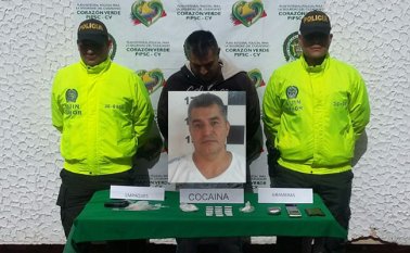 Policía