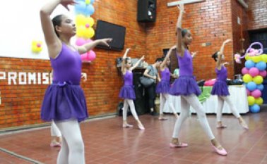 El proyecto permitirá que niños de 3 a 18 años puedan formarse en Joseph Dance Academy.