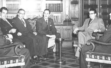 En la gráfica, de izquierda a derecha, Rojas Pinilla, Gustavo Sánchez Chacón, Francisco Scovino, Enrique Flórez Faillace, Ramón Cárdenas Silva y Adolfo Martínez Badillo. Archivo La Opinión