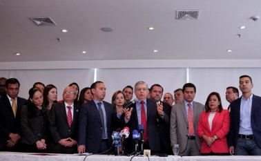 En el encuentro de congresistas, 39 se fueron por Duque, 2 se abstuvieron y 7 más no asistieron. Colprensa