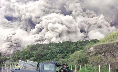 La potente erupción del volcán de Fuego deja 25 muertos, 46 heridos, 3.265 evacuados y 1.364 albergados. AFP