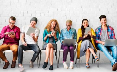 Los jóvenes nacidos a partir de los 80 son una generación digital, hiperconectada y con altos valores sociales y éticos.
Internet