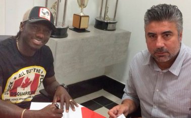 Yimmi Chará firmó contrato con el Atlético Mineiro de Brasil donde jugará por las próximas cinco temporadas. Twitter