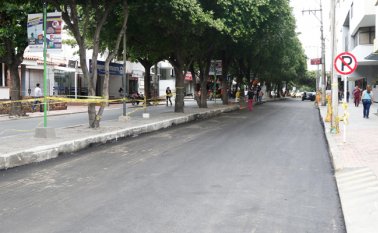 El contrato para la intervención y mejoramiento de la calle 13 entre avenidas cero y tercera, frente a la Clínica San José, va en un 85%. Mario Franco