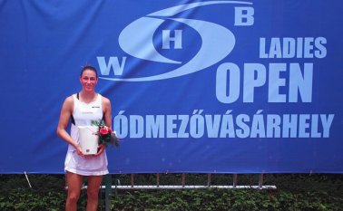 Mariana Duque venció a la rumana Irina Maria Bara, sobre quien se impuso con parciales 4-6 7-5 6-2. Fedecoltenis