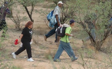 Trump responsabilizó a los legisladores demócratas por una legislación que clasificó como horrible. Internet