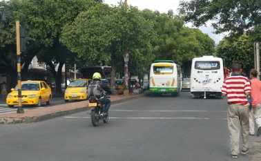 El accidente de presentó en la Diagonal Santander, en el sentido San Mateo- Terminal de Transportes. Mario Franco