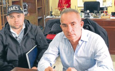 Especiales para La Opinión