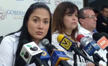 En rueda de prensa, la gobernadora del estado Táchira, Laidy Gómez, dio a conocer los detalles sobre la forma en que opera en esa localidad fronteriza una red dedicada a la prostitución infantil. Cortesía