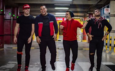 Fabián Yepes, en la caja; ‘Tavo’ Sumoza, en el acordeón; Edwin Ballestas, el cantante y José Lanao, en la guacharaca. Cortesía