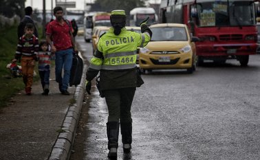 La Dirección de Tránsito manifestó que hasta el momento han sido sancionados 1.494 conductores en todo el país. Colprensa