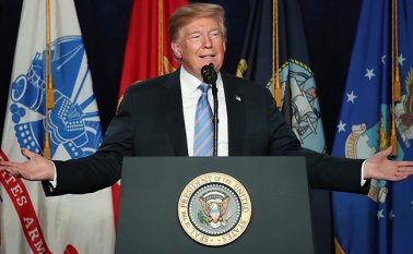 El mandatario planteó la posibilidad de invadir Venezuela. AFP