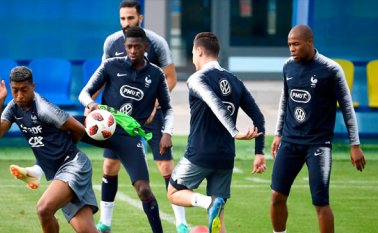 El conjunto francés alista su encuentro ante la firme aspirante al título Bélgica, que sueña con darle brillo especial a su generación de oro. AFP