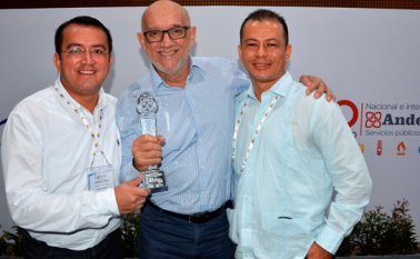 Especiales para La Opinión