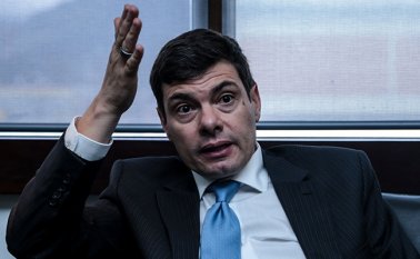 Estos trámites hicieron que la UNP expidiera una resolución con la cual decidió adoptar recomendaciones emitidas por el Comité de Evaluación del Riesgo y Recomendación de Medidas (Cerrem).  Colprensa
