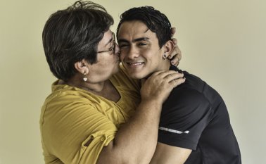 El estado de salud de la madre de Jossimar Calvo se complicó luego de la operación. Archivo