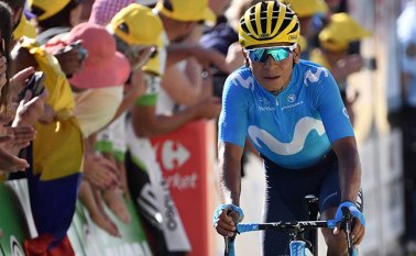 Fue exigido al máximo y ante la estrecha carretera se vio perdido en el pelotón por momentos. AFP
