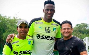 Hay versiones de que sería vendido al fútbol inglés. Colprensa