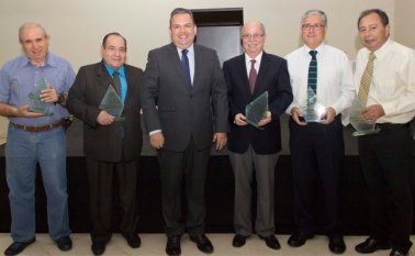 Algunos de los miembros de la ACMI. Alfredo Estévez / La Opinión