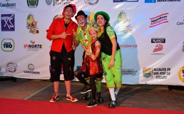 Alfredo Estévez / La Opinión y Cortesía  