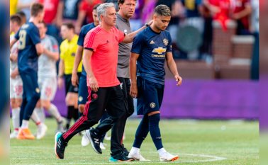 Mourinho dijo que solo esperaba traer a un  jugador antes del inicio de la nueva temporada de la Premier League. AFP