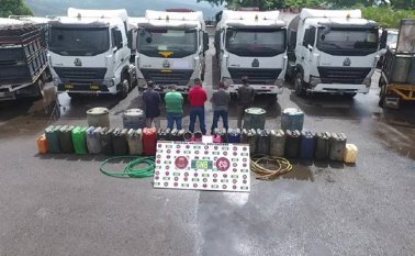 Fueron decomisados unos 90 mil litros de combustible. Cortesía