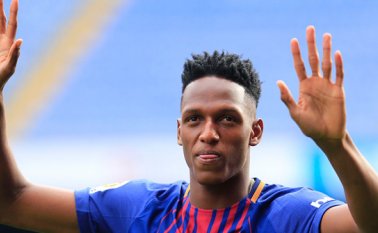 Yerry Mina fue figura de la Selección Colombia durante el Mundial de Rusia, pero aún no define su futuro en el fútbol europeo. Por ahora, entrena con el Barcelona. Archivo La Opinión