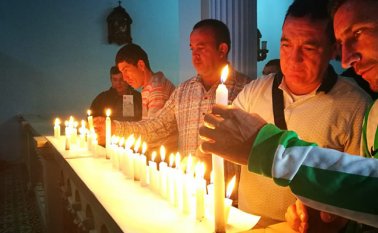 Cada encuentro sirve para recordar a las víctimas de la guerra. Cortesía