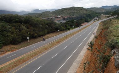 Obras como la construcción de la doble calzada Cúcuta-Pamplona y el acueducto metropolitano han generado preocupación. Archivo