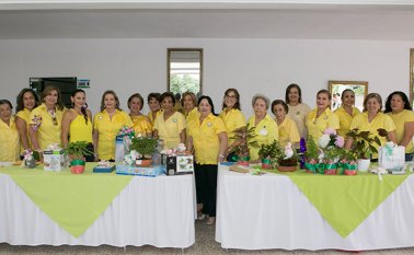 Para recolectar fondos.  Juan Pablo Cohen / La Opinión