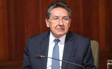 Según la Fiscalía, los procesados deberán responder por los delitos de concierto para delinquir, tráfico y fabricación de estupefacientes y porte ilegal de armas.  Colprensa