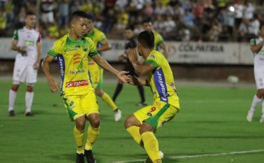 Los caldistas llegaron a 13 puntos, uno más que La Equidad que este lunes intentará retomar la punta de tabla cuando enfrente al Envigado. Colprensa