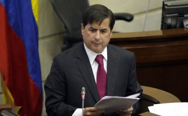 El exministro del Interior, Juan Fernando Cristo, convocó a la ciudadanía para que pasado mañana vayan a las urnas y marquen siete veces sí en la Consulta Anticorrupción. Archivo