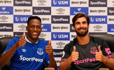El colombiano llegó al Everton tras el mercado de traspaso inglés, y el portugés fue cedido por una temporada por el equipo azulgrana.  Twitter