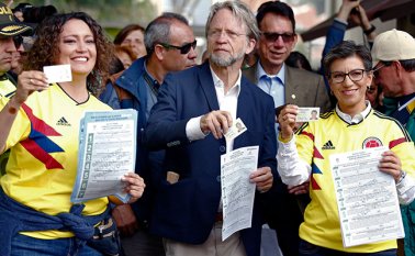 Los promotores de la Consulta Anticorrupción fueron convocados por el presidente Iván Duque para analizar, junto con otros sectores, lo que viene. Colprensa